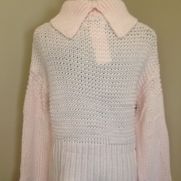 NWT Chunky Pink Oversized Cowl Neck Sweater - Picture 5 of 5